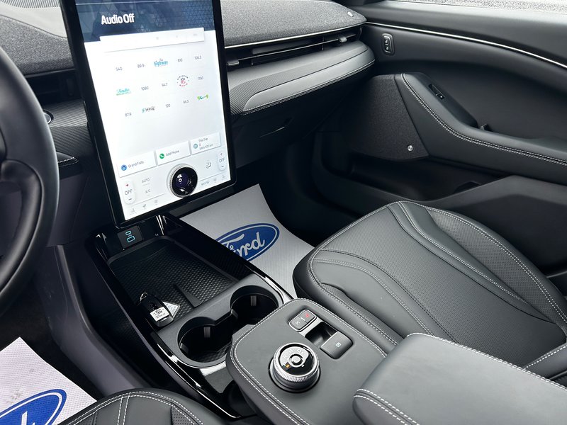 2024 Ford MACH-E PREMIUM