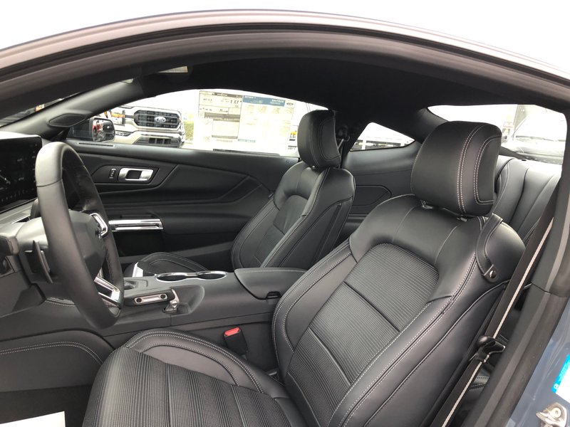 Ford Mustang GT PREMIUM 2024