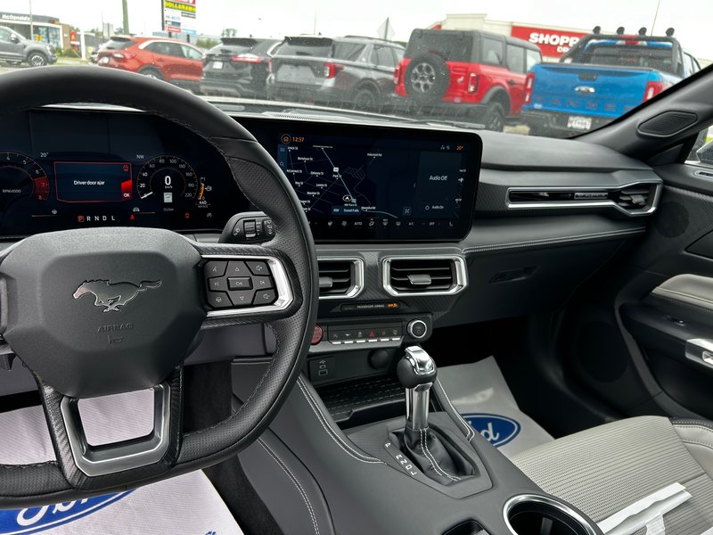 Ford Mustang ECOBOOST PREMIUM 2024