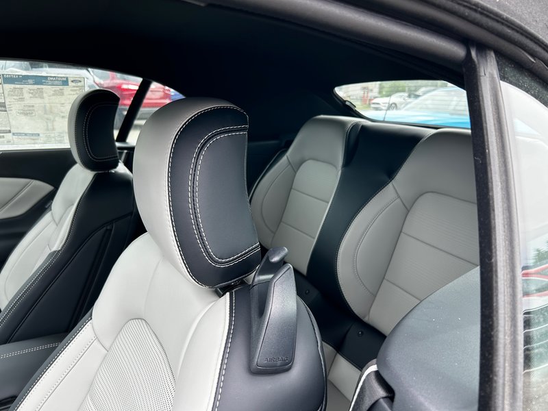 Ford Mustang ECOBOOST PREMIUM 2024