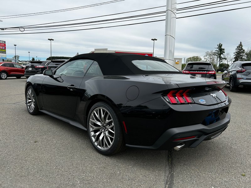 Ford Mustang ECOBOOST PREMIUM 2024