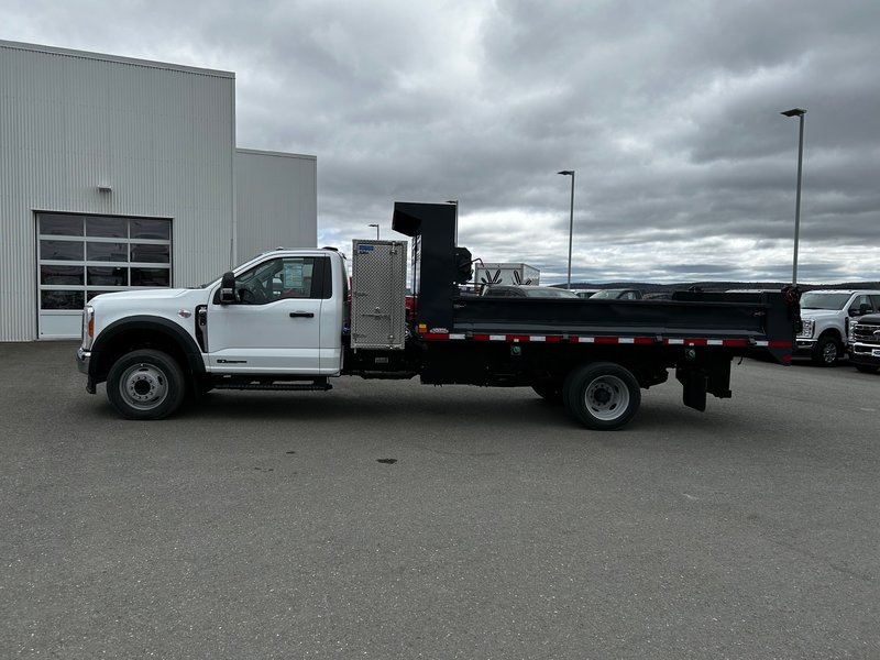 Ford Super duty F-550 DRW XLT 2023