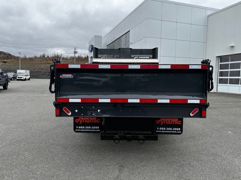 Ford Super duty F-550 DRW XLT 2023