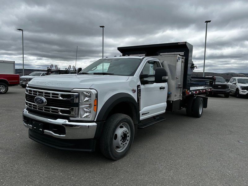 Ford Super duty F-550 DRW XLT 2023