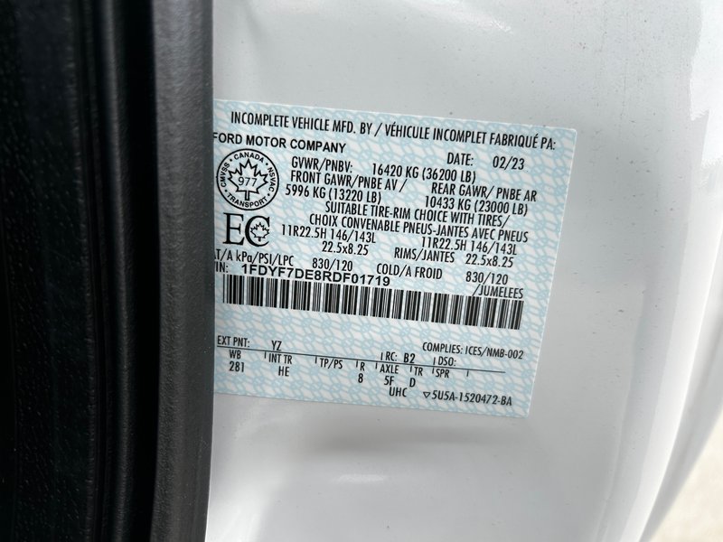 2024 Ford Super Duty F-750 Straight Frame BASE