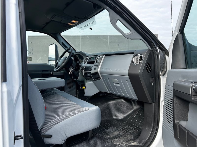 2024 Ford Super Duty F-750 Straight Frame BASE