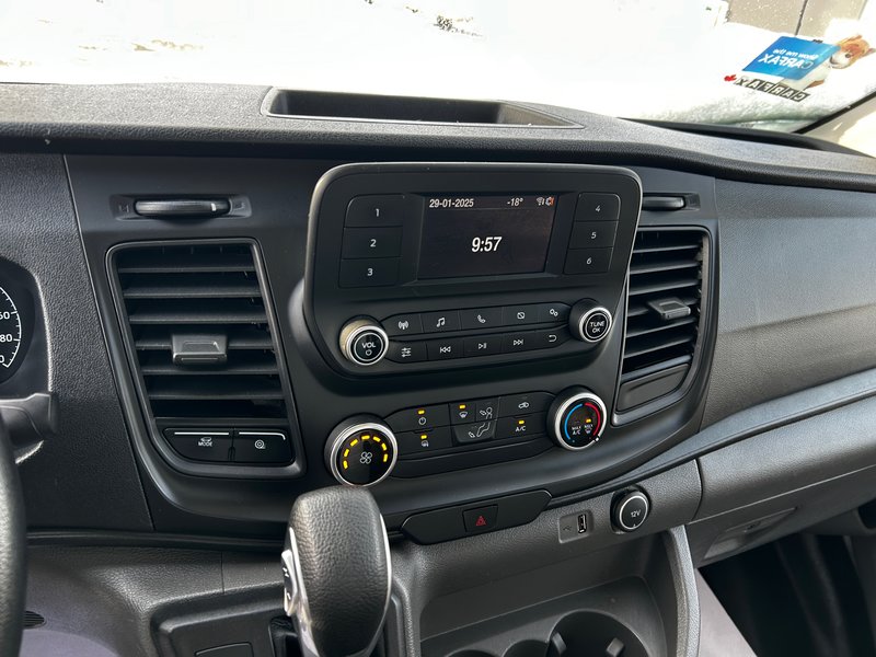 2022 Ford TRANSIT CUTAWAY BASE