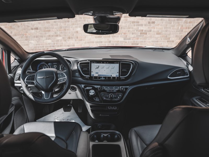 2025 Chrysler Grand Caravan SXT