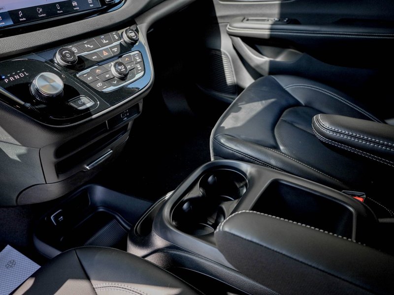2026 Chrysler Grand Caravan SXT
