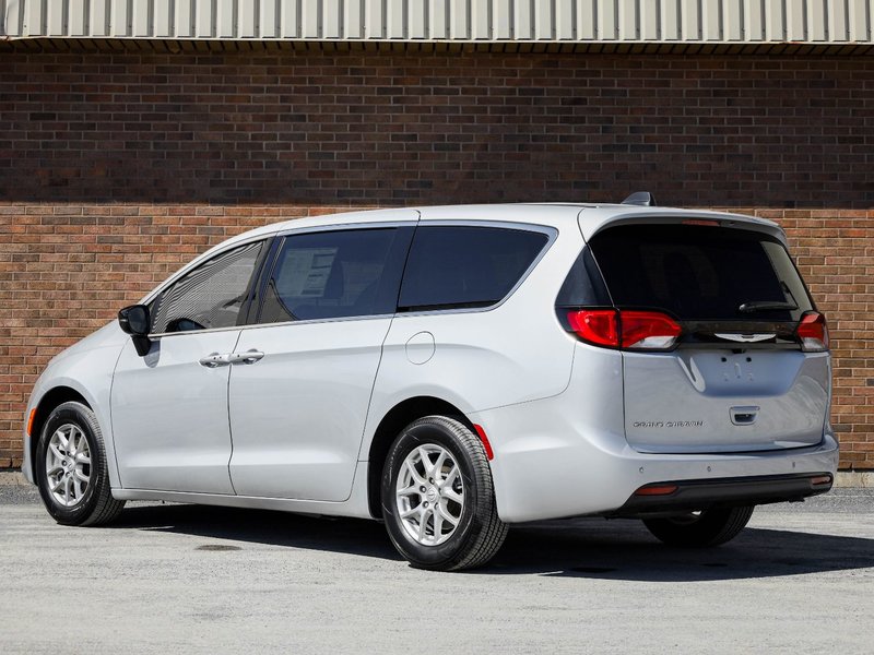 2026 Chrysler Grand Caravan SXT