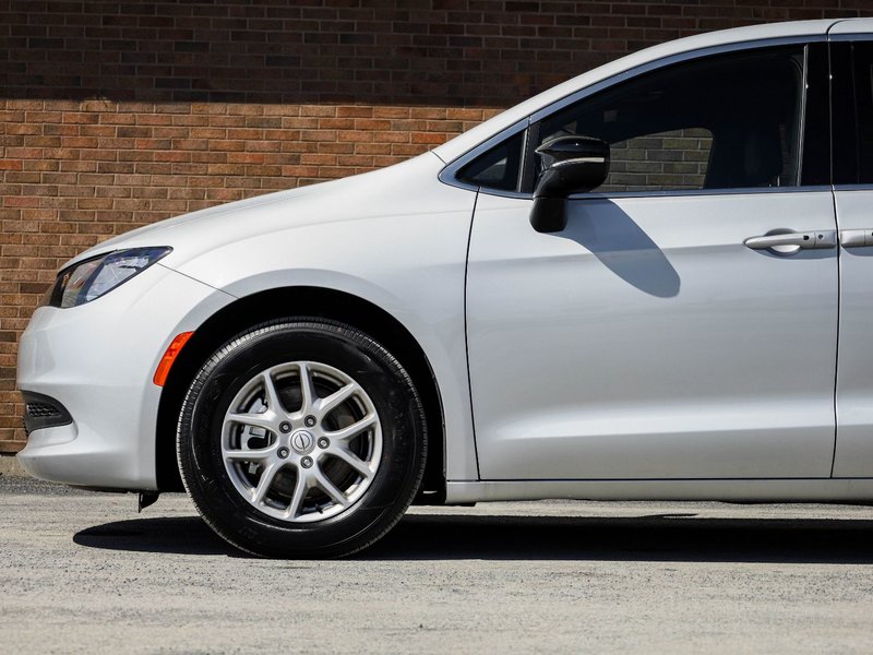 2026 Chrysler Grand Caravan SXT