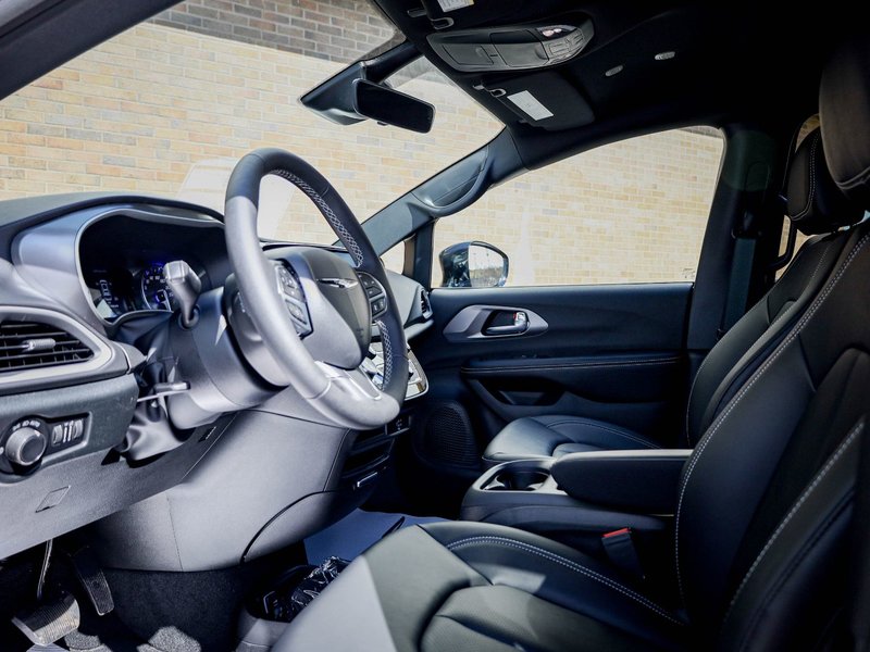 2026 Chrysler Grand Caravan SXT