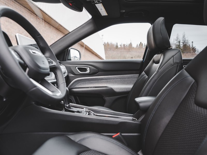 2025 Jeep Compass NORTH