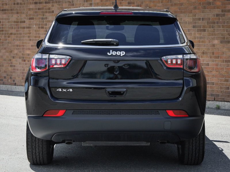 2025 Jeep Compass SPORT