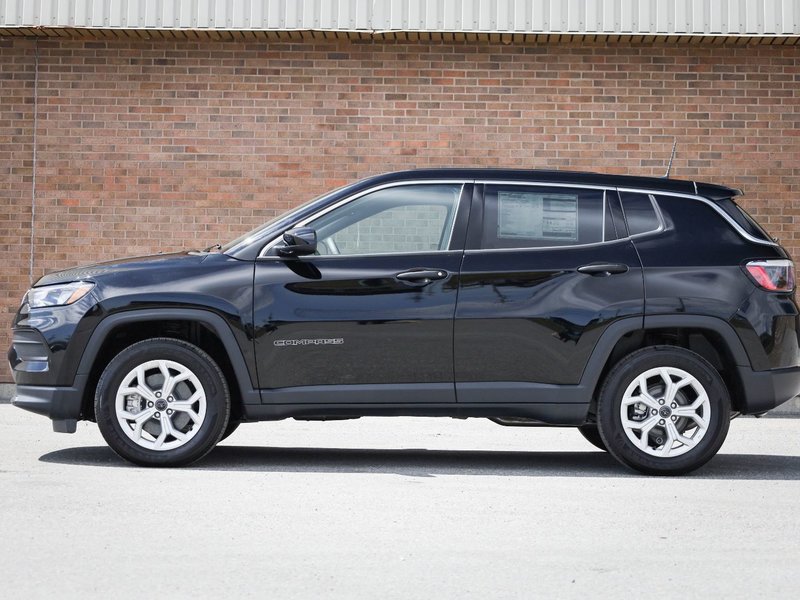 2025 Jeep Compass SPORT
