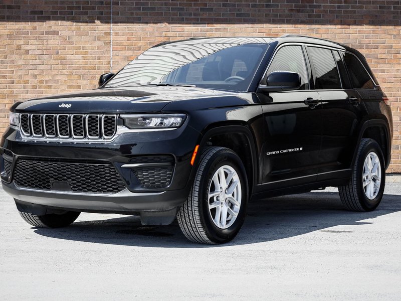2025 Jeep Grand Cherokee LAREDO