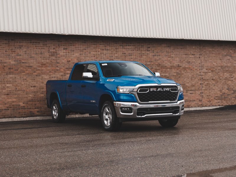 2025 Ram 1500 BIG HORN