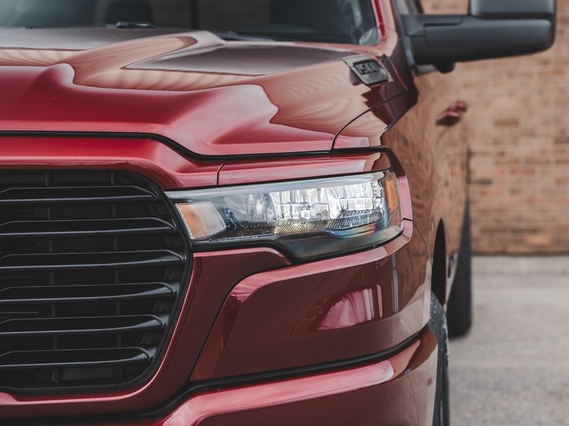 2025 Ram 1500 SPORT