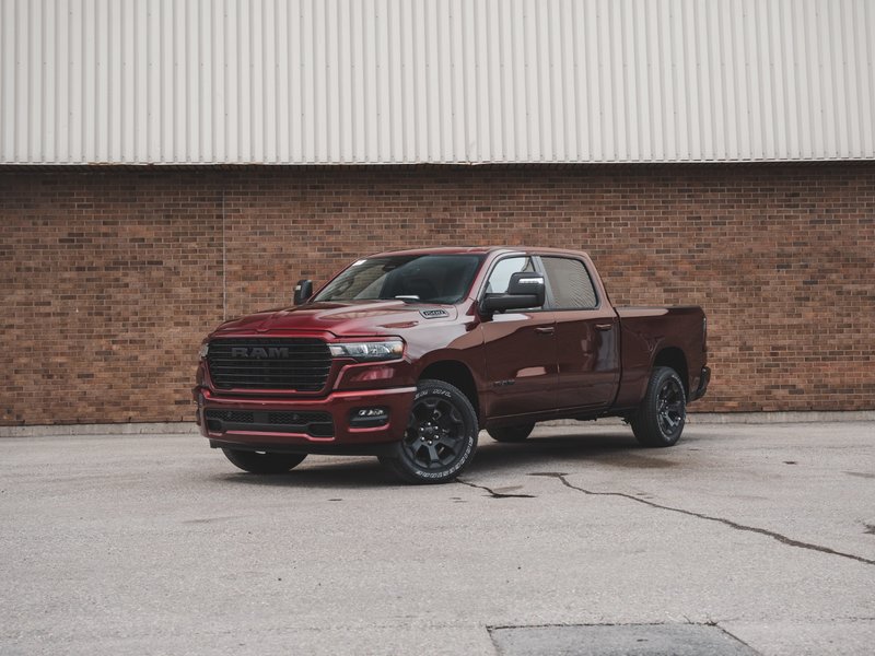 2025 Ram 1500 SPORT