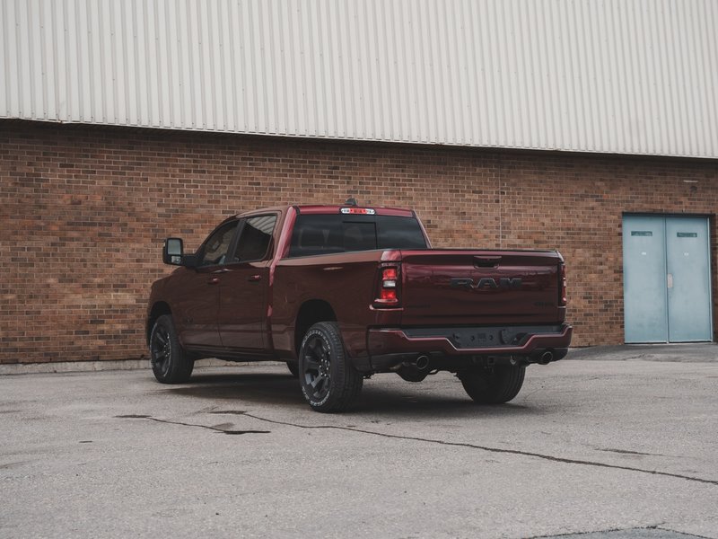 2025 Ram 1500 SPORT
