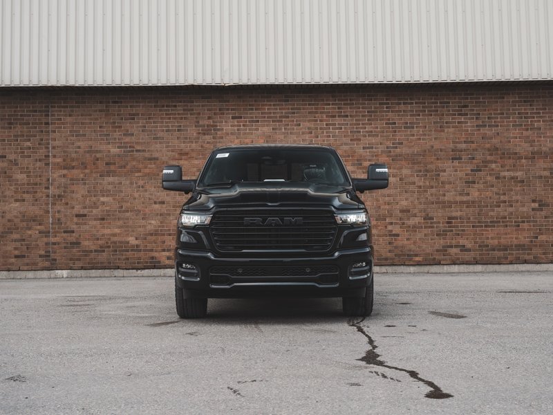 2025 Ram 1500 SPORT