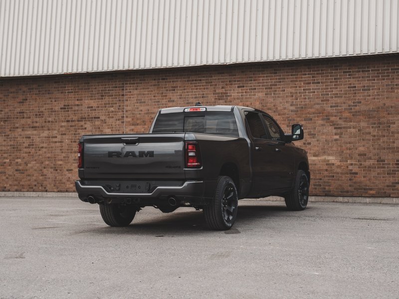 2025 Ram 1500 SPORT