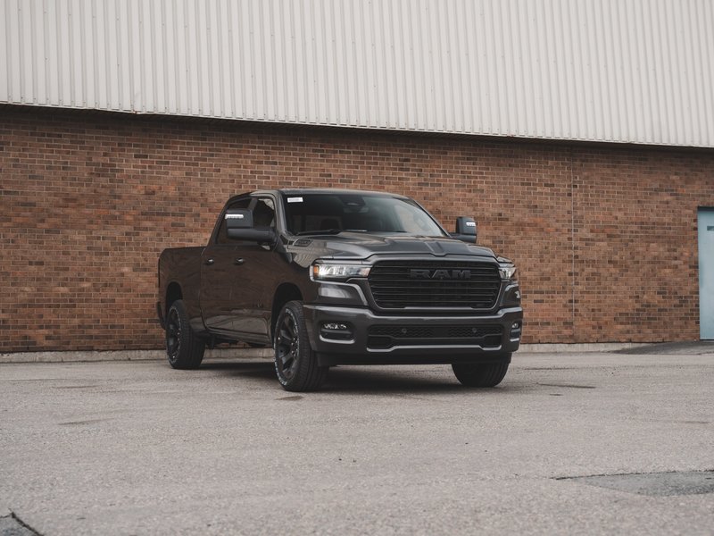 2025 Ram 1500 SPORT