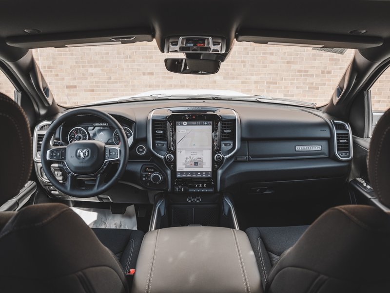 2025 Ram 1500 BIG HORN