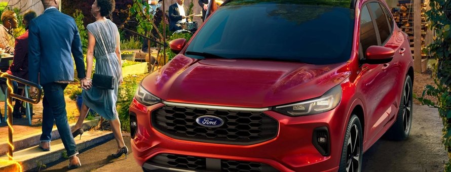 Ford Escape 2025 et hybride rechargeable : prix, versions et autonomie