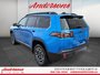 2026 Jeep Cherokee LAREDO Hybrid / Heated Seats & Steering Wheel / All-weather Floor Mats