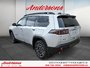 2026 Jeep Cherokee LAREDO Turbo Hybrid / Heated Seats & Wheel /  Up To 800km Range
