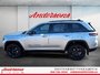 2026 Jeep Grand Cherokee ALTITUDE 2.0L Turbo / 20-inch Gloss Black Wheels / Trailer Tow Package