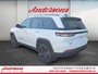 2026 Jeep Grand Cherokee ALTITUDE 2.0L Turbo / 20-inch Gloss Black Wheels / Trailer Tow Package