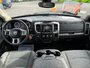 2022 Ram 1500 SLT Classic SLT / HEMI / CREW CAB