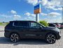 2022 Mitsubishi Outlander SEL AWC + Leather seats + Panoramic sunroof + Carplay