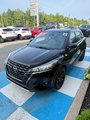 2022 Nissan Kicks SR