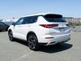 2022 Mitsubishi Outlander LE-3