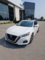 2020 Nissan Altima 2.5 Platinum un seul proprietaire  low mileage  clean carfax