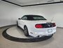 Ford Mustang V6 + CAMERA + A/C + BLUETOOTH + WOW +++ 2016 AC + TOIT OUVRANT + PERFORMANCE+ UN SON UNIQUE++++