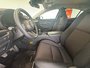 Mazda 3 GX + A/C + CAMERA + BLUETOOTH + WOW +++ 2022