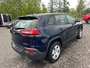 Jeep Cherokee SPORT 2016-1