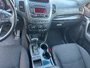 Kia Sorento LX 2015-11