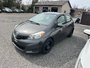 Toyota Yaris LE 2012-1