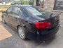 Volkswagen Jetta Sedan Comfortline 2013-4