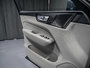 2022 Volvo XC60 B6 INSCRIPTION ADVANCED CLIMATE-8