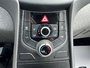 Hyundai Elantra LE-R PNEUS D'HIVER DEMARREUR PAS ACCIDENTE 2016 INSPECTE+AUTOMATIQUE+HITCH+AIR CLIMATISE+GROUPE ELECTRIQUE+LECTEUR CD+PRISE USB, 12V ET AUX