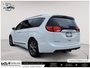 2017 Chrysler Pacifica Limited LEATHER SEATS | PANORAMIC SUNROOF | POWER SLIDING DOORS