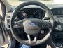 Ford Focus S 2015-10