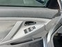 Toyota Camry Le 2010-6