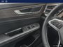 2025 Volkswagen Atlas Comfortline Spacious 7-seater SUV with power, tech, and AWD.